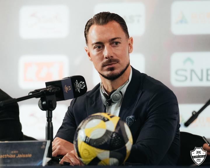 都会聚焦在, 吉达国民对, 会市场