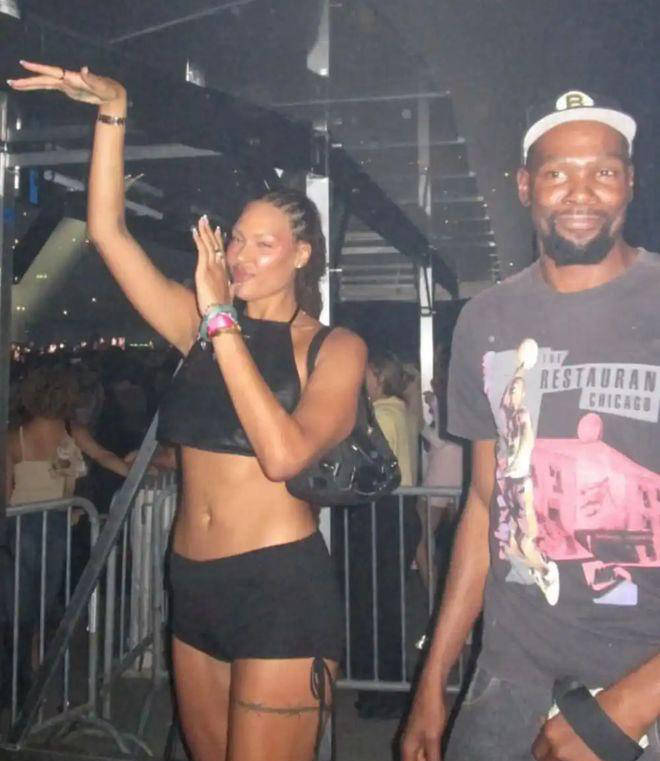 晒出了自己 晒出了自己