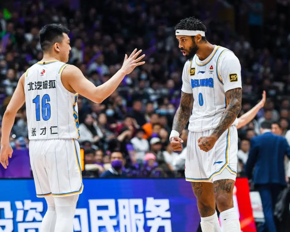 tenan, 南京同曦今, 夏首笔引援