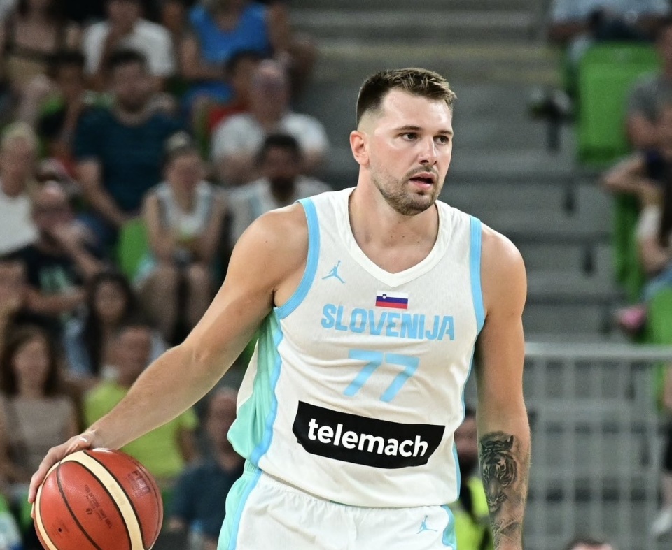 月刚到湖人, 界杯冠军