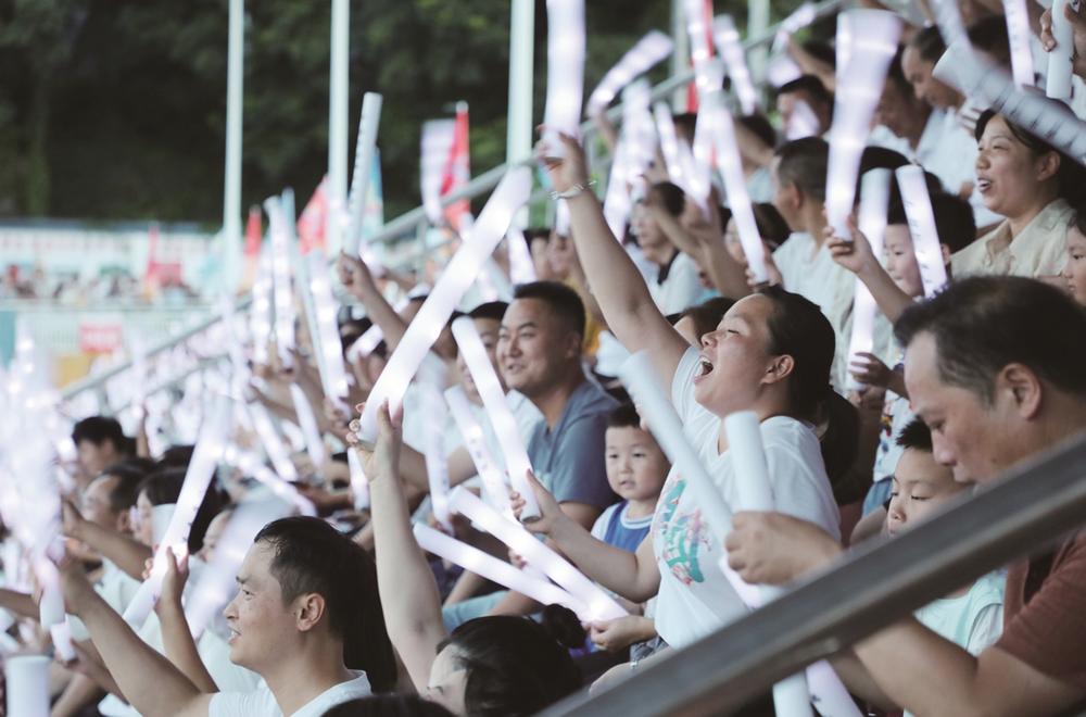 演的人们, img, div