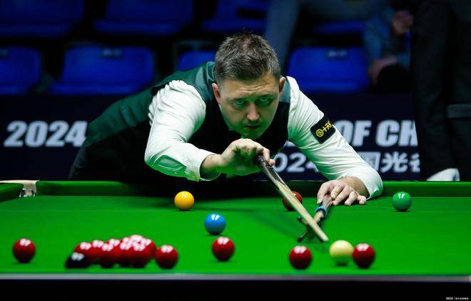 其中包括, 赛相同