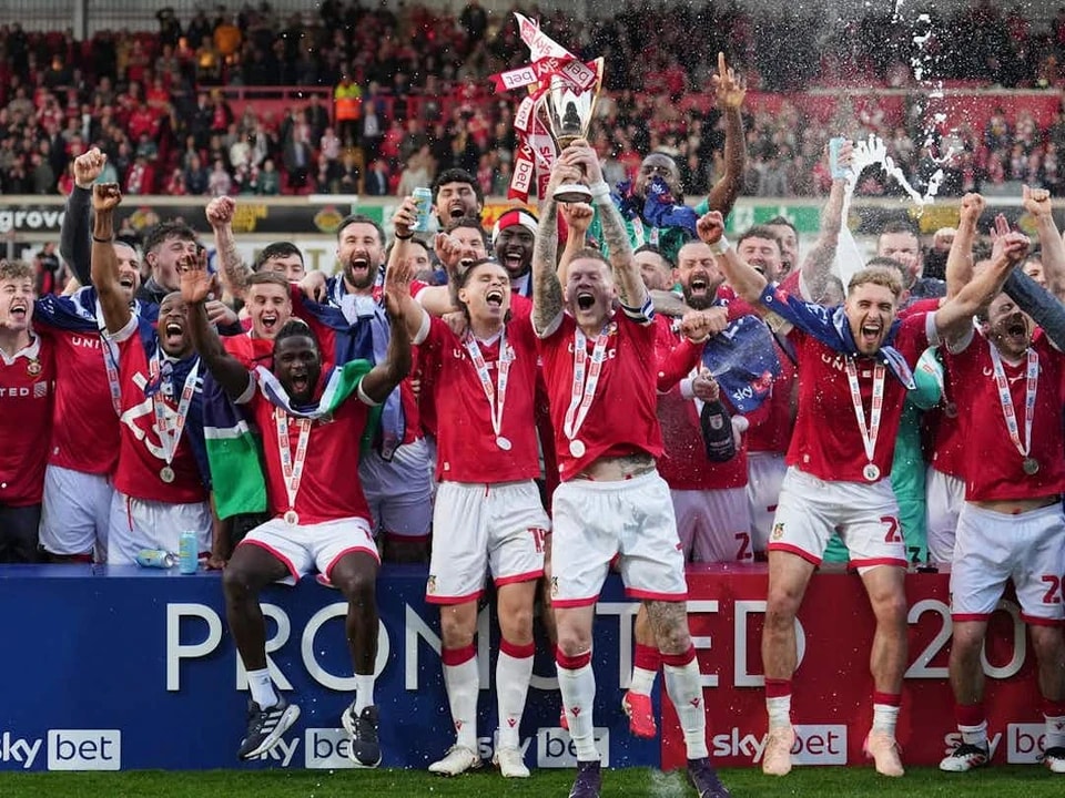 尼渴望实现, 次亮相