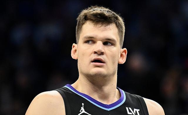 佩兹, 凑齐了申京 佩兹, 凑齐了申京