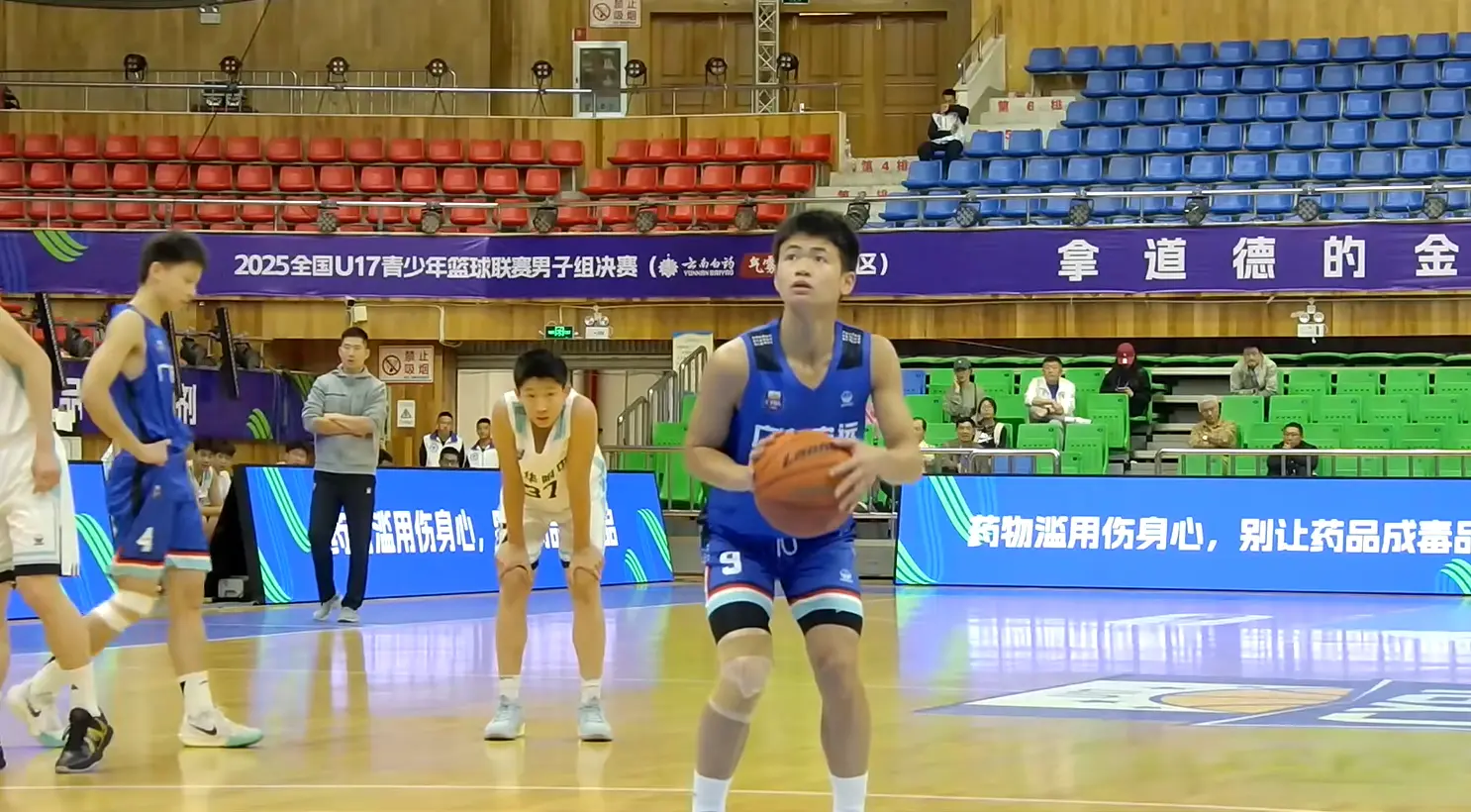 柴梓涵, 好在前两节 柴梓涵, 好在前两节